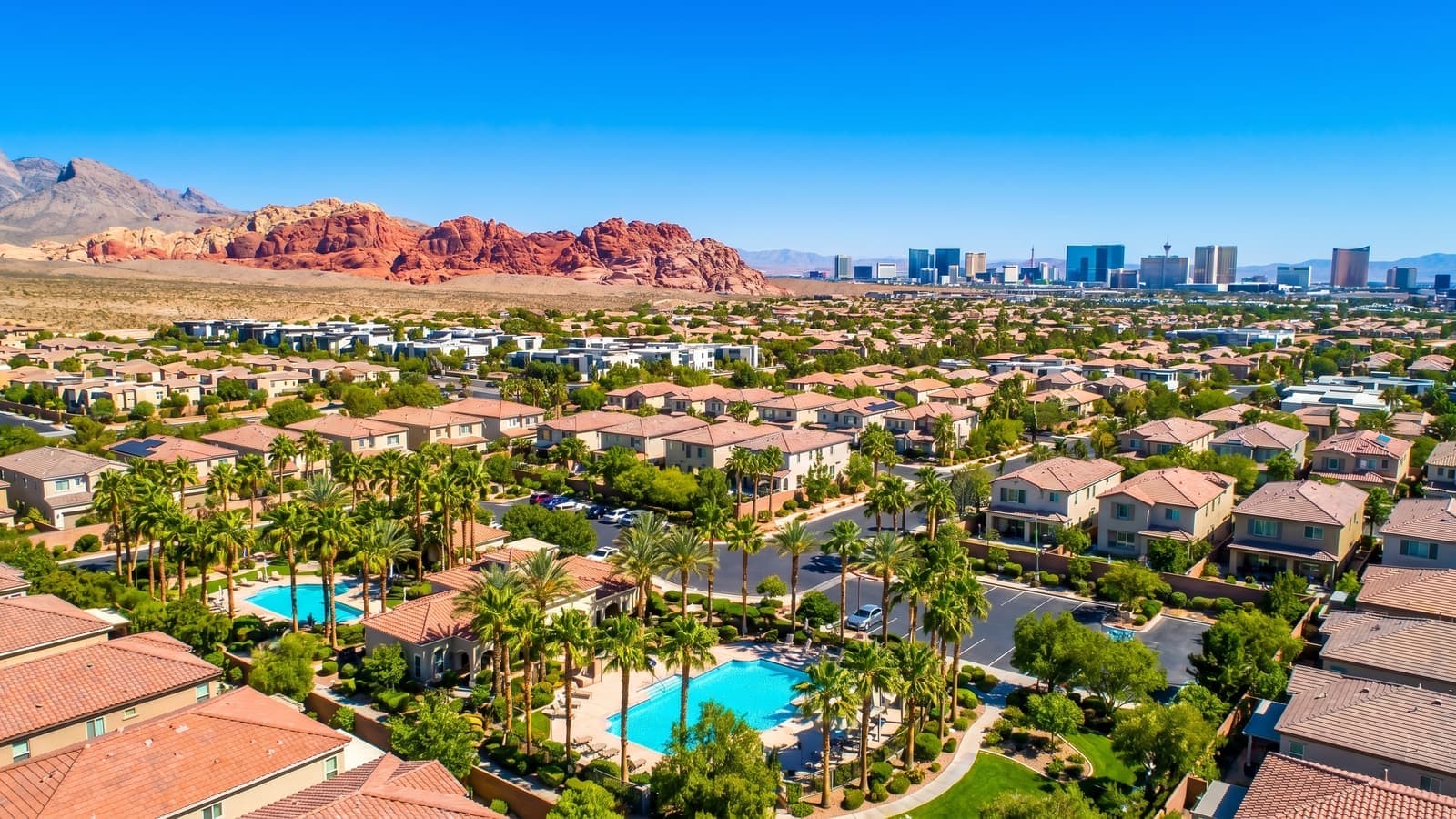 Paradise Crest, Las Vegas — established southeast neighborhood near Sunset Park, Harry Reid Airport, and the I-215 beltway in Clark County
