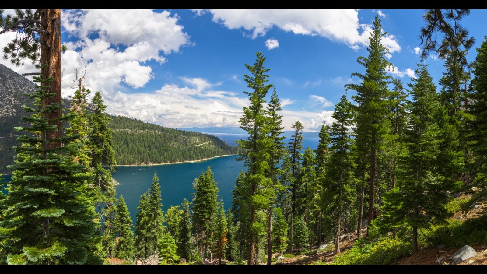 Northern Nevada Lake Tahoe communities outdoor retirement lifestyle 2026